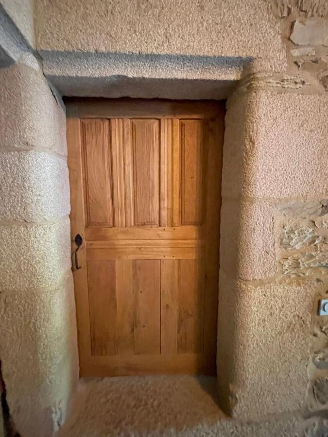 Manoir Medieval Du XV Ieme Siecle Minihy-Treguier Екстер'єр фото