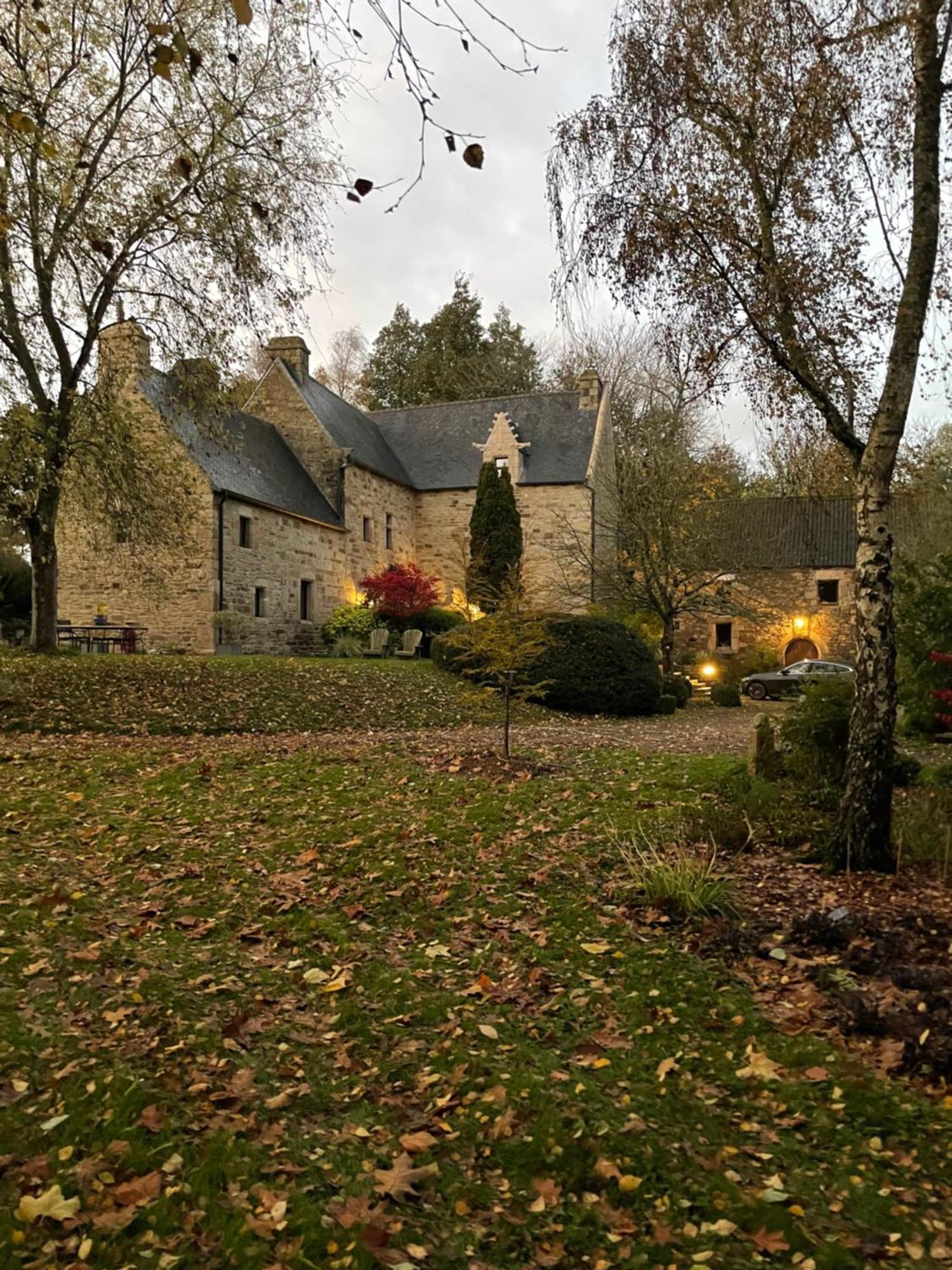 Manoir Medieval Du XV Ieme Siecle Minihy-Treguier Екстер'єр фото